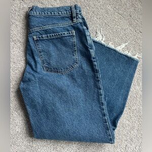 We The Free by Free People Cropped Jeans frayed bottom sz.29 x 25 buttonfly